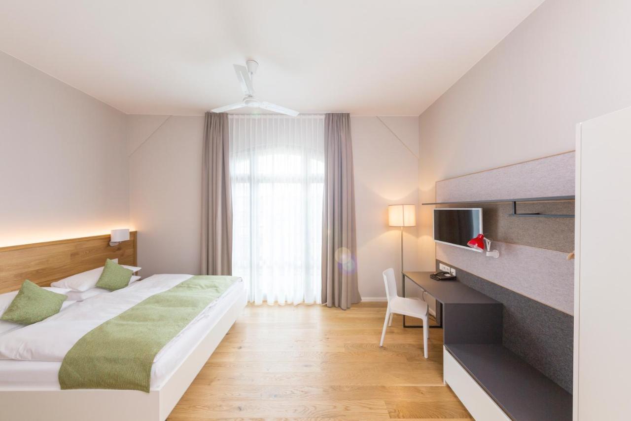 Paulinenhof Hotel Belzig Bagian luar foto