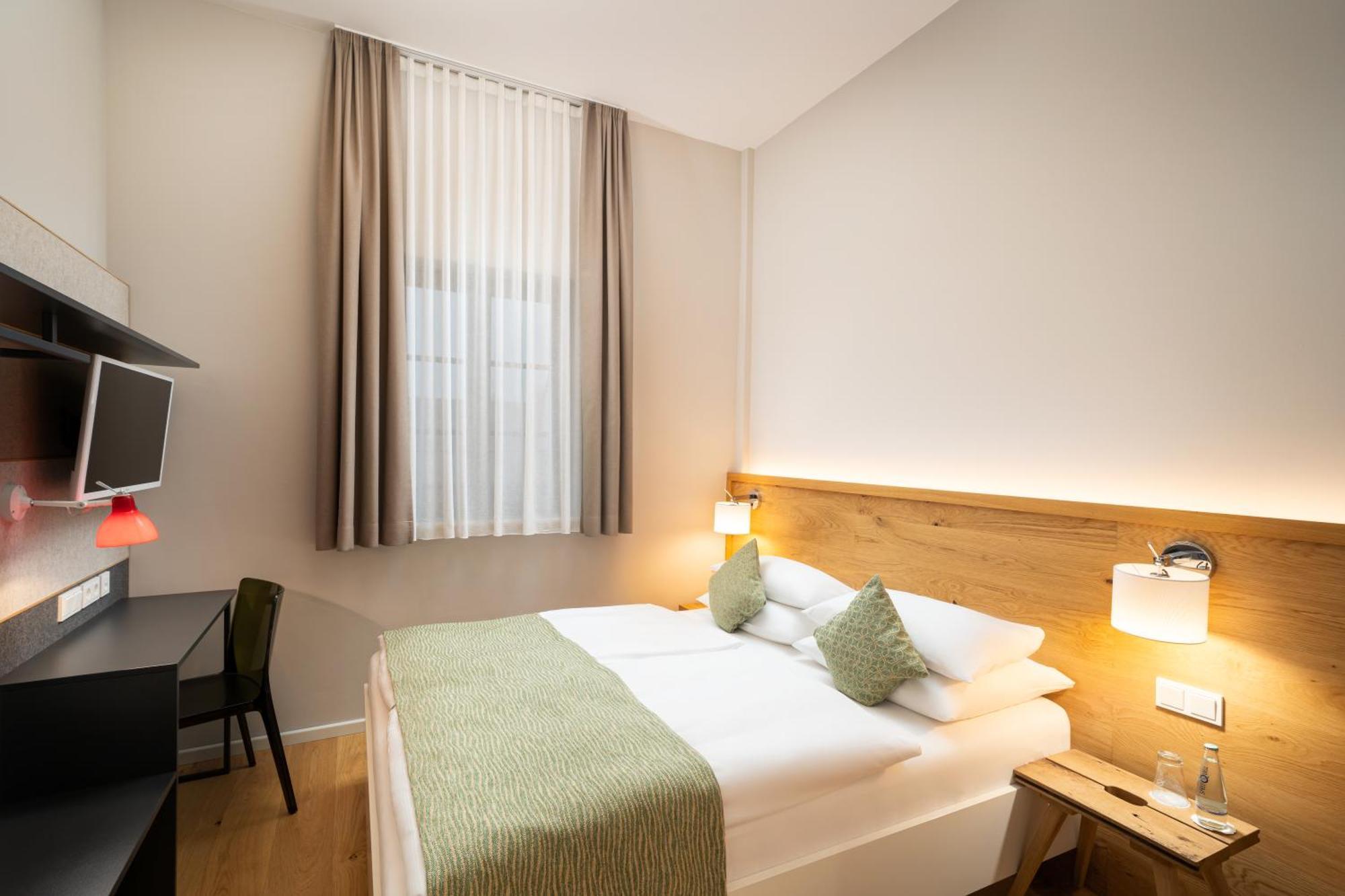 Paulinenhof Hotel Belzig Bagian luar foto